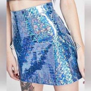 🚨NWT HOLOGRAPHIC SKIRT🚨
